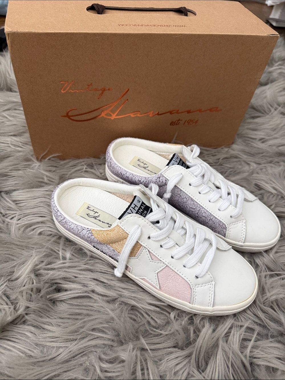 Vintage Havana White Pink Lilac Gold Star Slip-On Sneakers